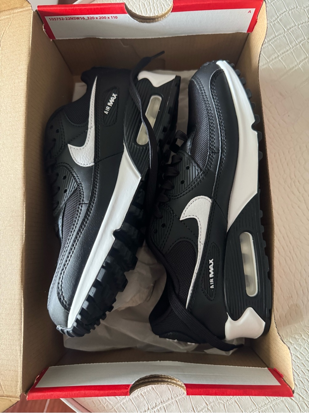 Nike Air MAX 90 (Black & White)